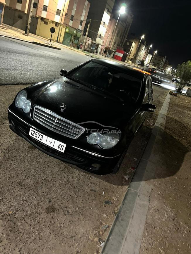 Belle MERCEDES C220