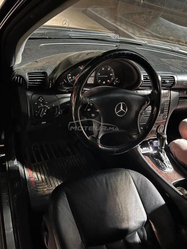 Belle MERCEDES C220