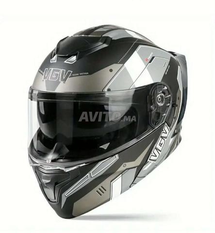 Casque moto neuf dans son carton