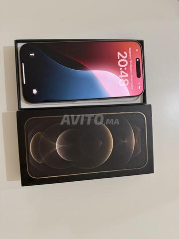 vente Iphone 16 Pro max 256G désert ( GOLD)