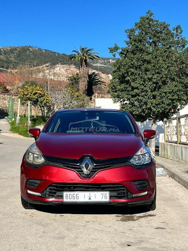 car Clio 4