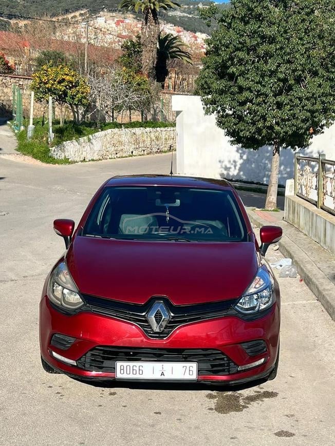 car Clio 4