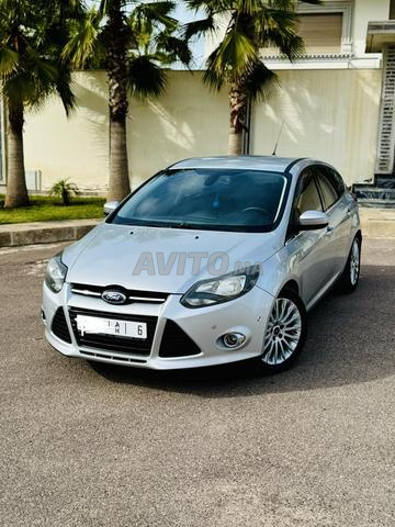 FORD FOCUS TITANIUM