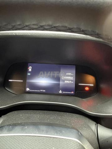 Renault Kardian Essence Automatique 2025 à Tanger