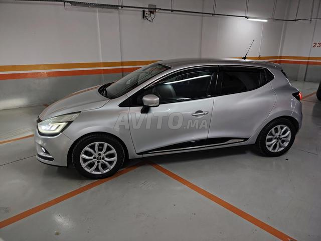 une belle clio4 boite manuelle intense