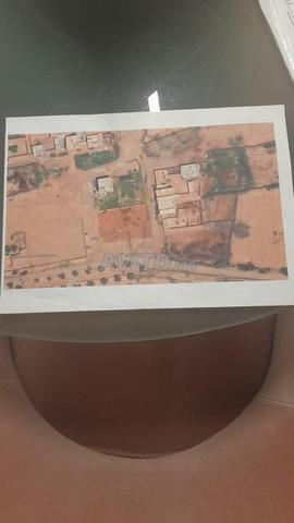 أرض بمساحة 1015 متر مربع في تحناوت