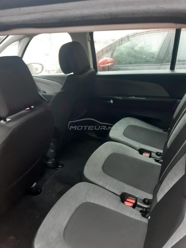 Citroën C4 Diesel Automatique 2020 à Tanger