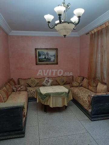 2 Salons et une chambre à coucher complète à vendre Casablanca