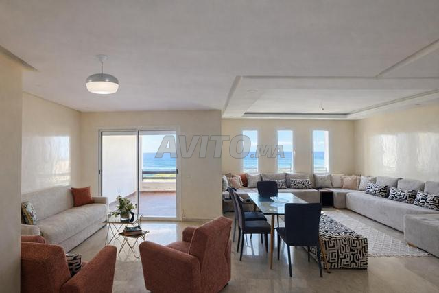 Appartement à louer 130 m² Vue sur mer