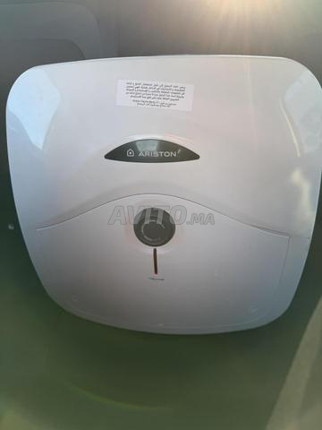 Chauffe eau ariston 30l comme neuf