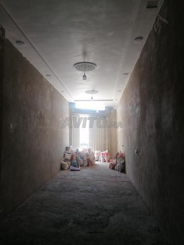 محل تجاري محفظ للبيع