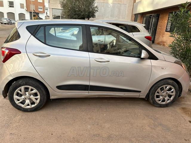 Hyundai i10 Essence Manuelle 2018 à Agadir