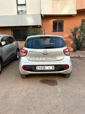 Hyundai i10 بنزين يدوية 2018 في أكادير - 2
