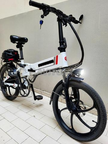 VÉLO ÉLECTRIQUE PLIABLE E-ONE