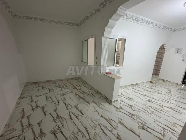 شقة كارصونية قرب سوق طنجة الباليا