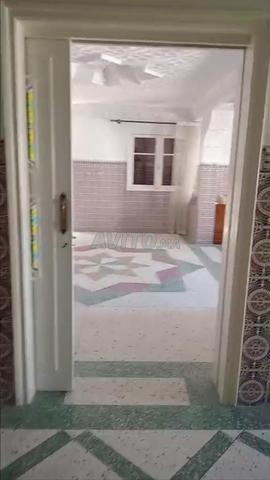 شقة مفروشة للكراء قرب صيدلية كاميليا