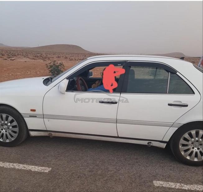 propriétaire de la voiture