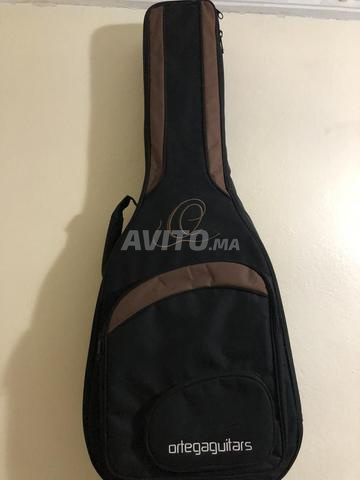 فوندا دي جيتارا كلاسيكا فلامنكا