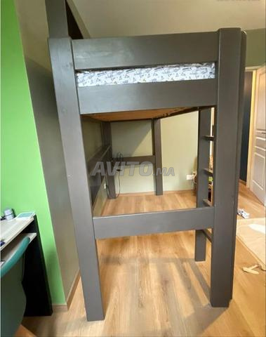 Lit enfant en hauteur