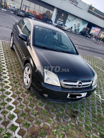 Opel Vectra modèle 2005