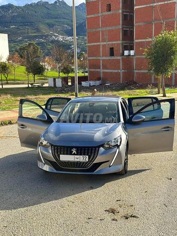 Peugeot 208 Diesel Manuelle 2021 à Tétouan