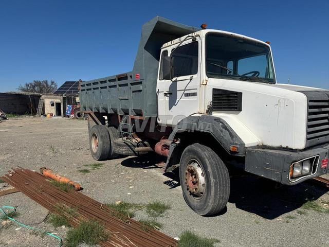 Camion Renault Bibiya 19T