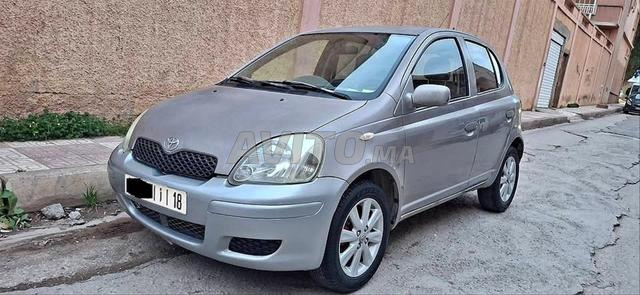 Toyota Yaris Essence Manuelle 2005 à Saada