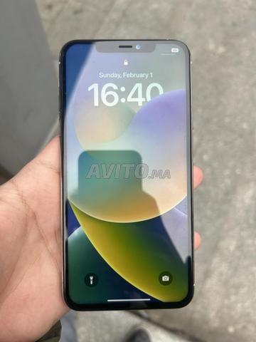 iPhone 11pro max 512gb contactez moi sur whatssap