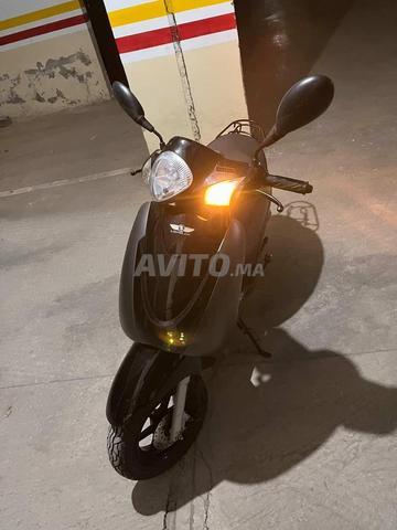 دراجة نارية Longjia شبه جديدة