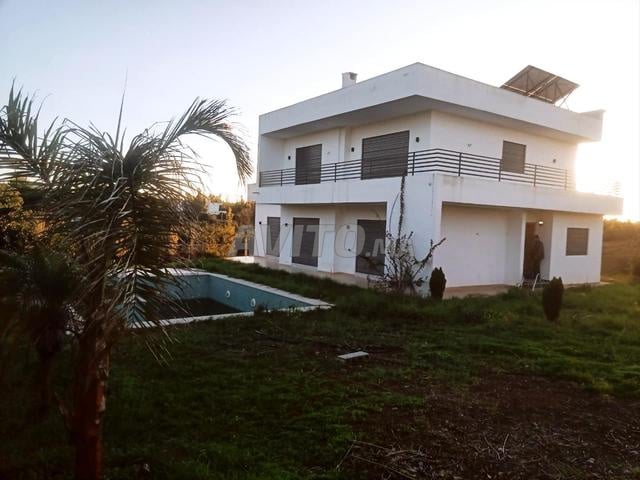 Kénitra à l'extérieur de la ville 12 km