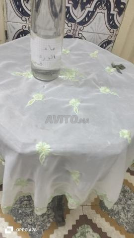 Eau de rose et eau de fleur d'oranger