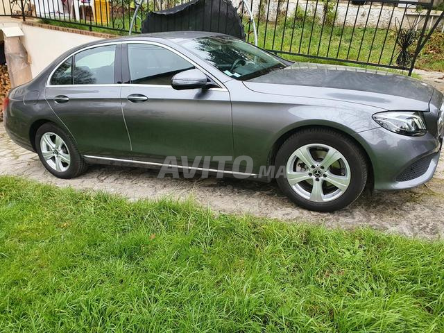 Mercedes-Benz 220 Diesel Automatique 2018 à Agadir