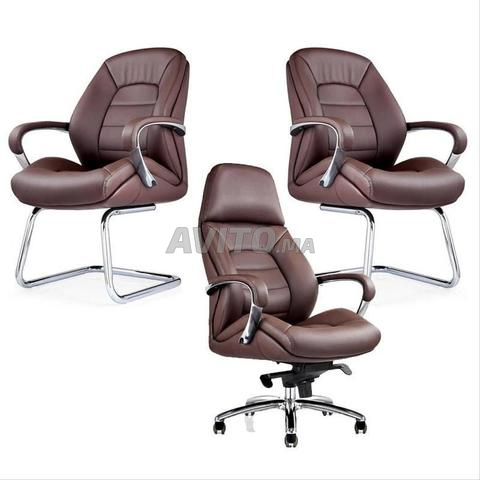 Chaises de luxe durables adaptées aux lieux haut de gamme