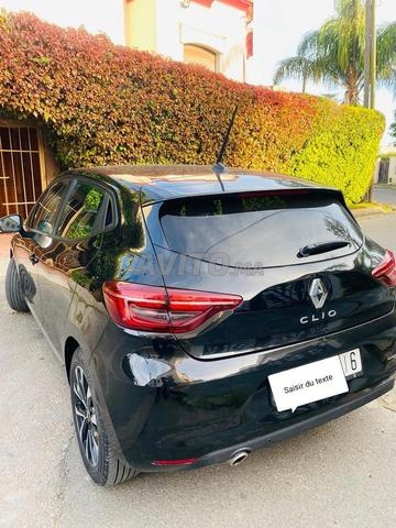 Clio 5 diesel modèle 2023 carte grise