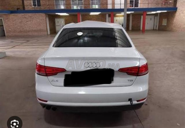 Audi A4 Diesel Automatique 2020 à Tanger