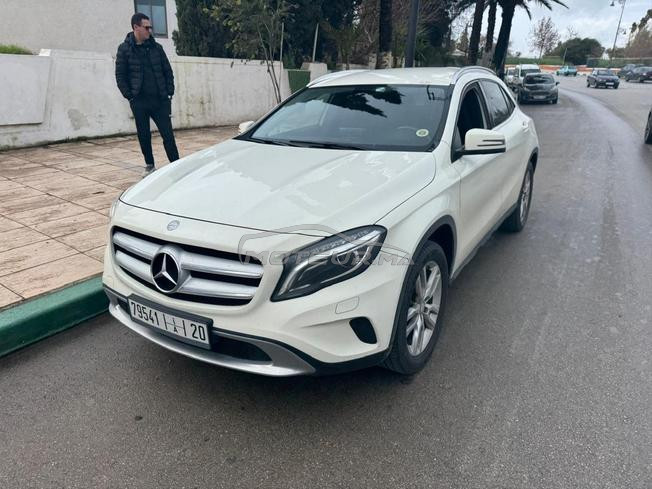 mercedes GLA 200d a vendre