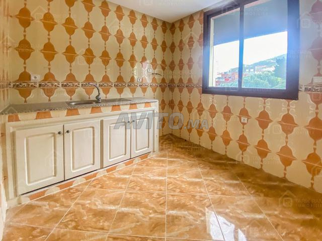 شقة 3 غرف في واد عليان - واجهتين - 2