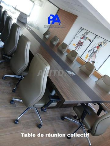 Table de Réunion Fonctionnelle طاولة اجتماع عملية