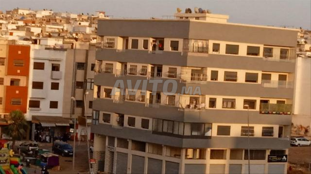 محل ممتاز للشركات والمهن الطبية والتجارية والأبناك - 2