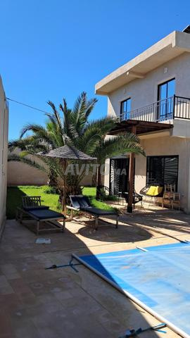 فيلا للبيع طريق أوريكا 