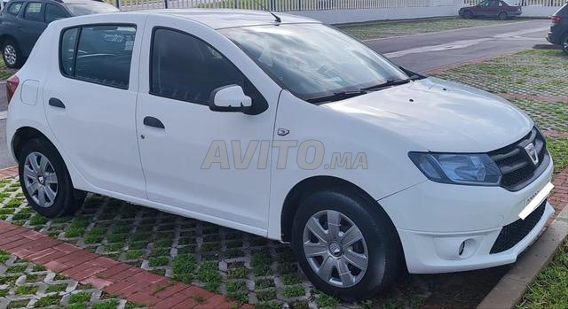 Dacia Sandero Diesel Manuelle 2016 à Tétouan - 2