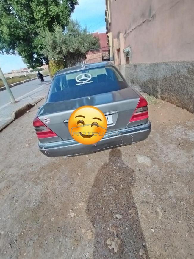 mercedes 220 a vendre