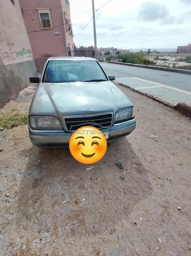 mercedes 220 a vendre