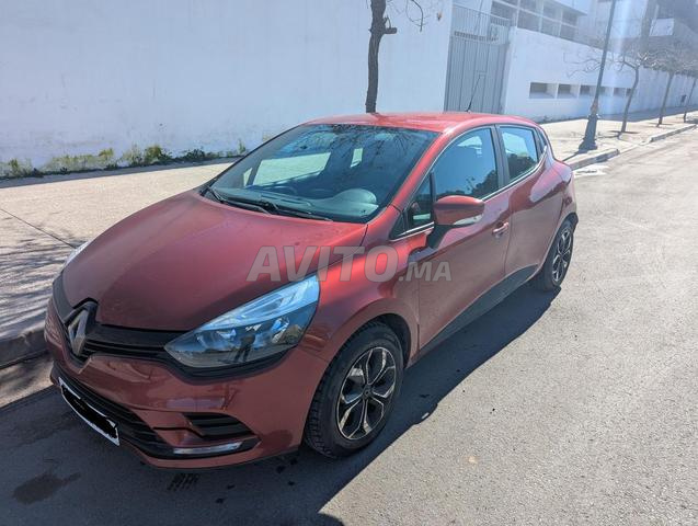 Vends Renault Clio première main