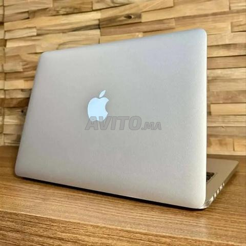 MacBook i5 pro Ram 8 Disc SSD batterie 4h