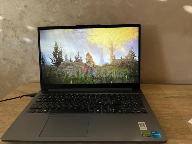 Lenovo LOQ 15IAX9E i5 12450HX / RTX 2050 - 2