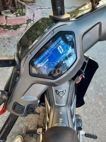 دراجة نارية SH BECANE موديل 2022