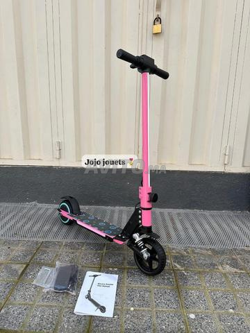 سكوتر كهربائي للأطفال مع نظام تعليق 24 فولت