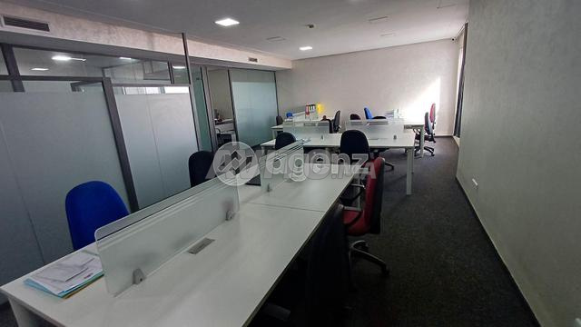 CMN-MA-2538 - Bureau à louer à Les Hôpitaux