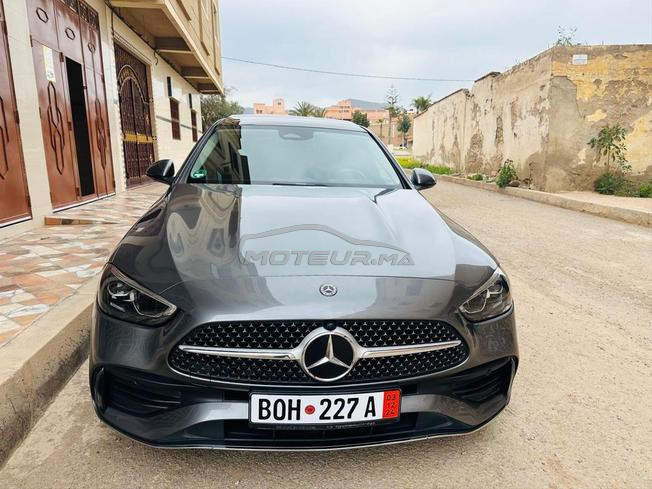 Mercedes-Benz 220 Diesel Automatique 2022 à Tanger